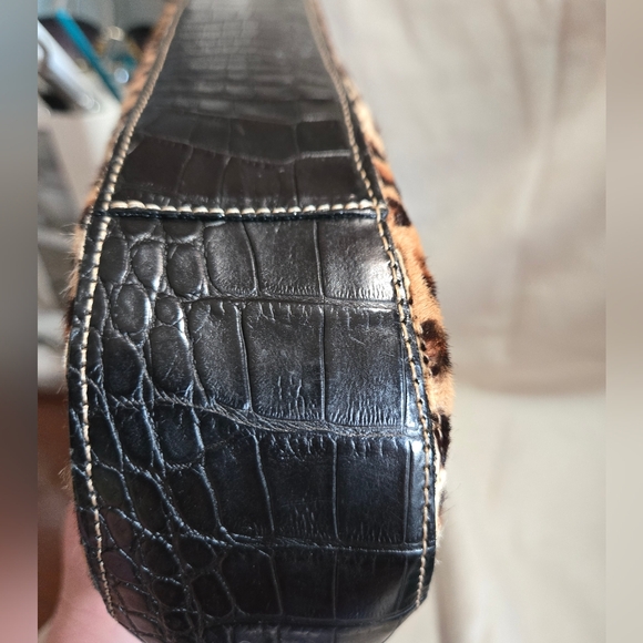 Brahmin Vintage Leopard Print and Black Leather Shoulder Bag - Picture 10 of 11